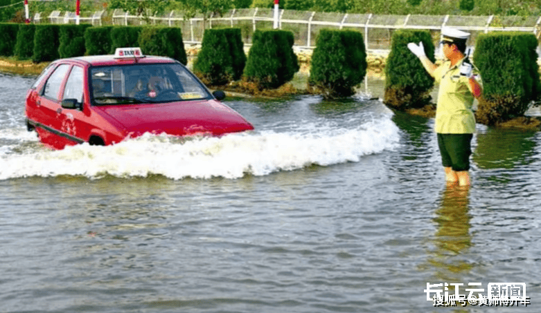 每一代中国人心中都有一款“东风车”(图3)